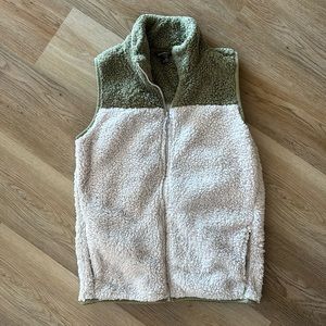 Eddie Bauer, Women’s XS Sherpa Fleece Vest